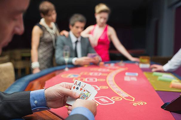 Khám phá luật chơi poker online tại da88 dành cho người mới bắt đầu